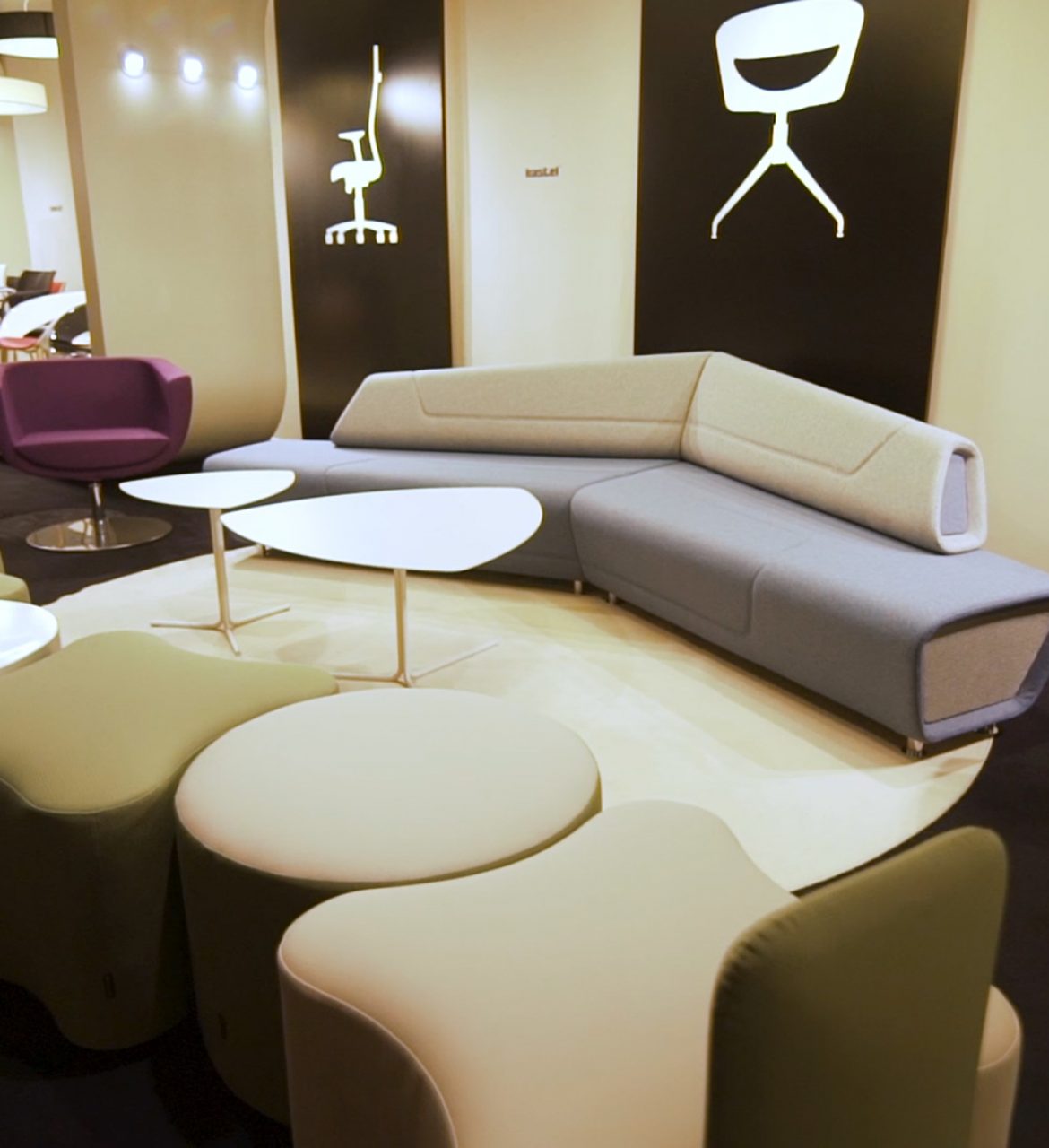 Lounge - meeting, bench seatings and tables