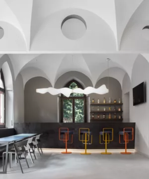 Babila Hostel