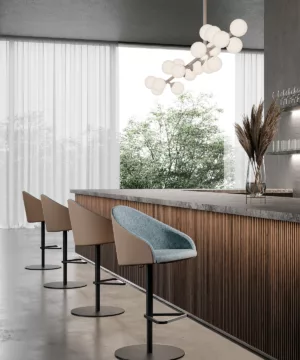 Kameo Stool
