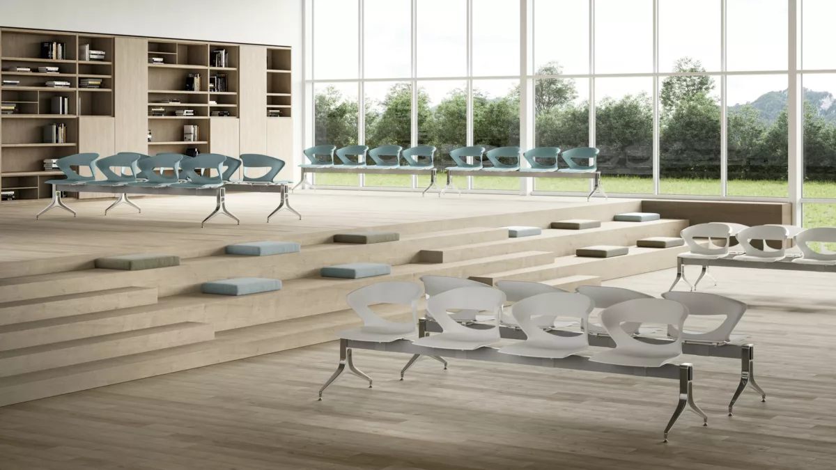 Kicca Bench