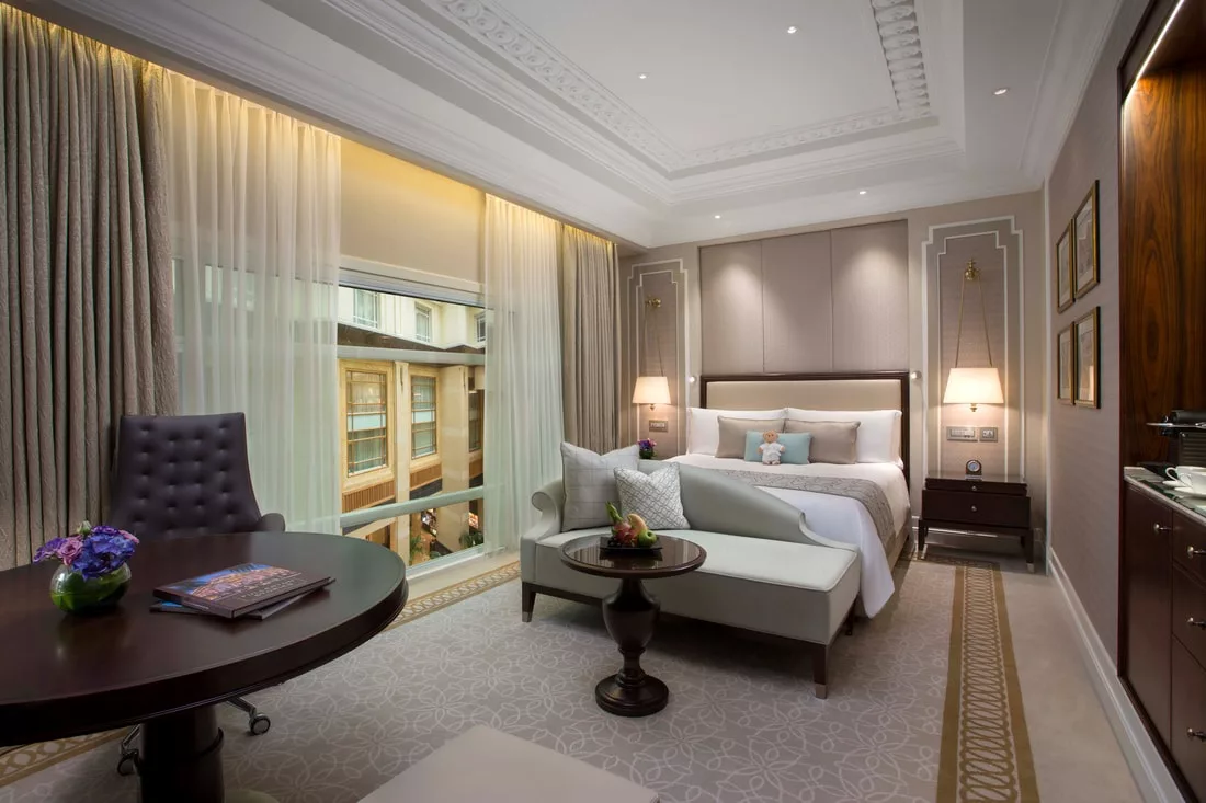 The Fullerton Hotel